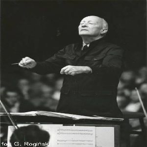 Lutoslawski_Witold_dyryguje3_original