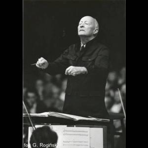 Lutoslawski_Witold_dyryguje3_original_copy_1