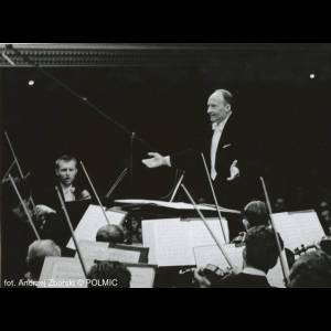 WJ1967_Lutoslawski_dyryguje_IISymfonia3_original_copy_1