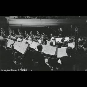 WJ1967_Lutoslawski_dyryguje_IISymfonia7_original_copy_1