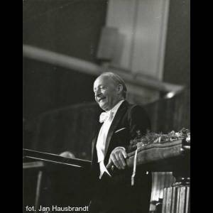 WJ1977_Witold_Lutoslawski_original_copy_1