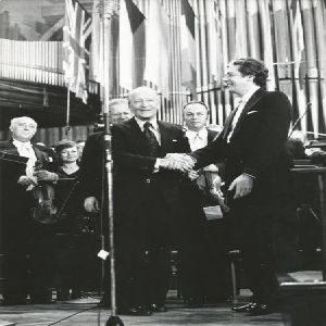 WJ1979_JohnShirleyQuirk_WLutoslawski_original