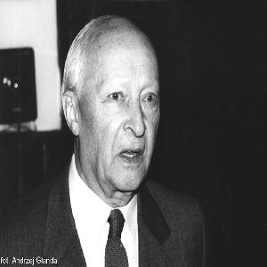 WJ1986_po_wykonaniu_LancuchaII_WLutoslawski8_original