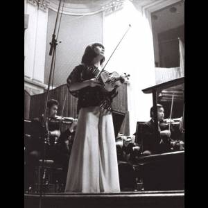 WJ_1977_09_24_Miyosh_Concerto_JH_02_original