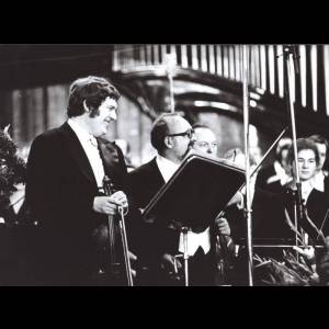 Konstanty Andrzej Kulka i Krzysztof Penderecki po wykonaniu 